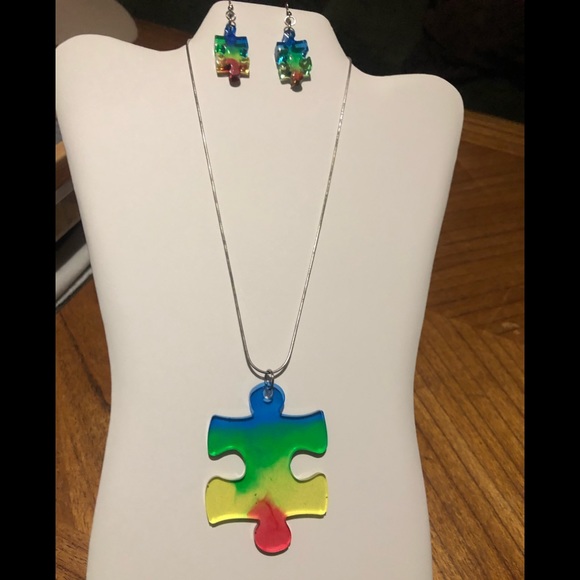 💙💚💛❤️🧩 Autism awareness Puzzle piece Necklace/pendant set Made to Order - Picture 5 of 6